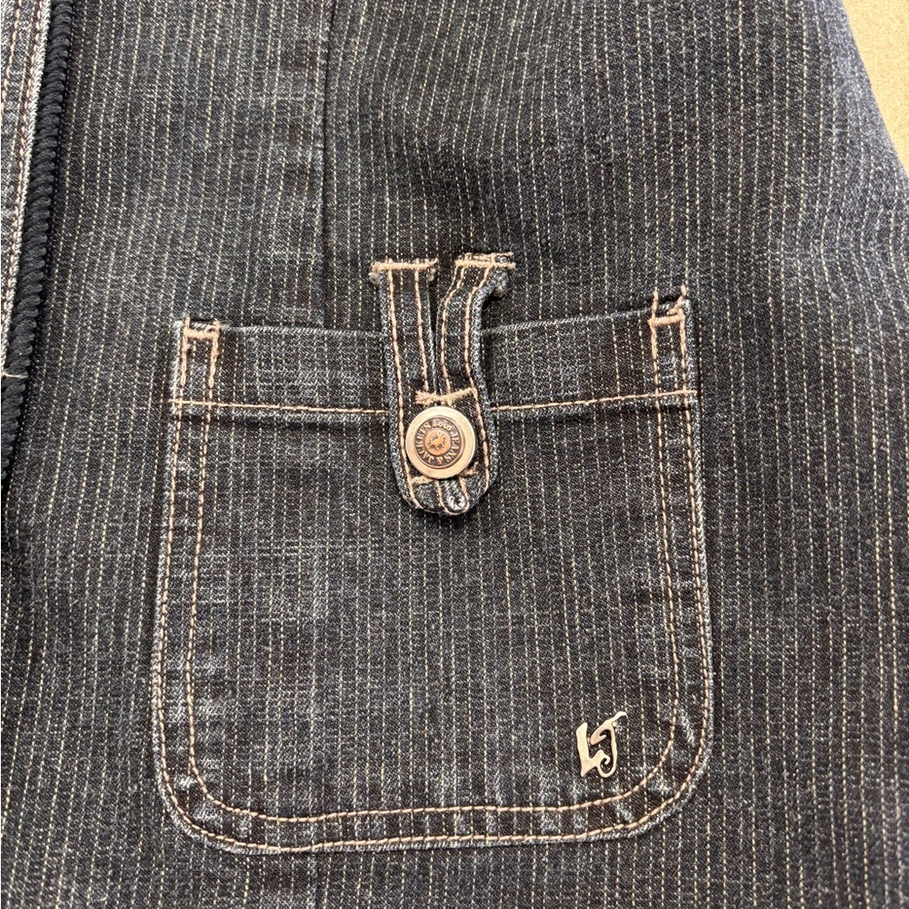 Lois Vintage Black Tailored Fit Jean Jacket - Picture 10 of 12